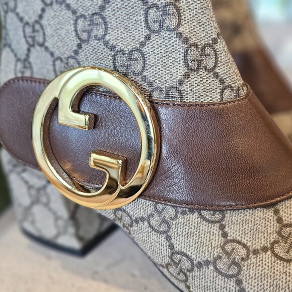 GUCCI Blondie GG-Supreme Canvas Boots - Picture 5 of 13